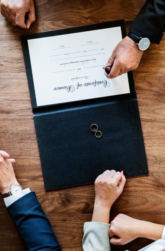 Familias | AUSTRAL INTEGRAL -Abogados y Economistas Barcelona Familias | AUSTRAL INTEGRAL -Abogados y Economistas Barcelona